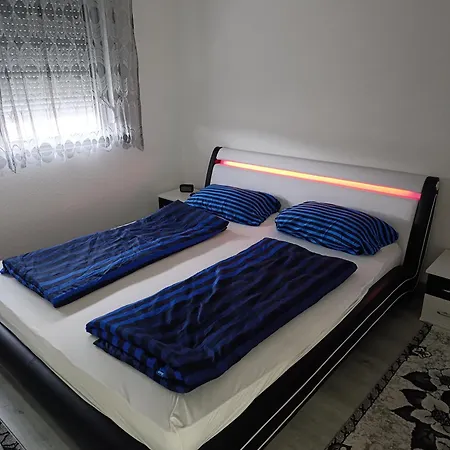 Apartman Ella Bosanska Krupa Exterior photo